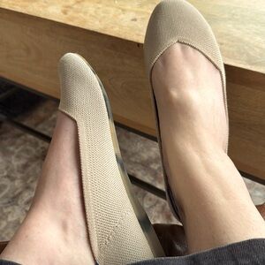 Rothys Flats 10 Flax Shoes VGUC